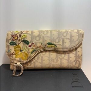 Christian Dior Trotteur Saddle Floral Embroidered Wallet